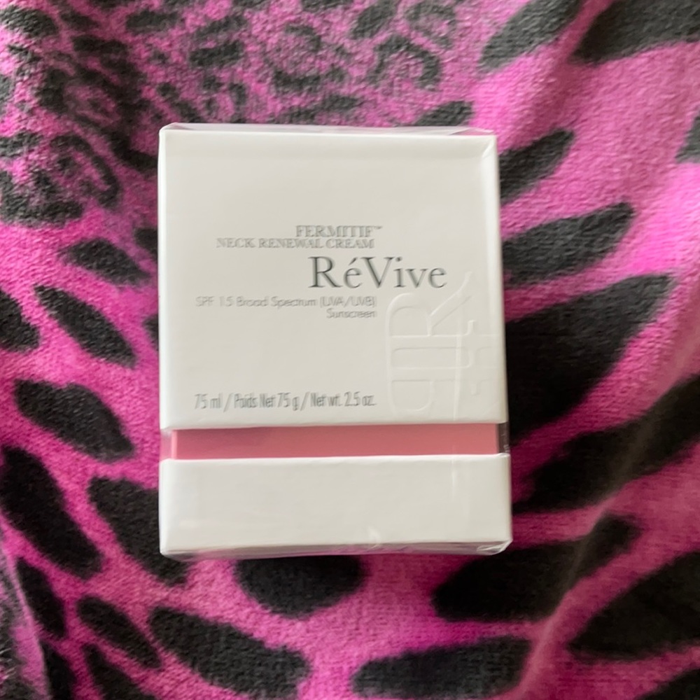 Revive Fermitif neck renewal cream spf 15
